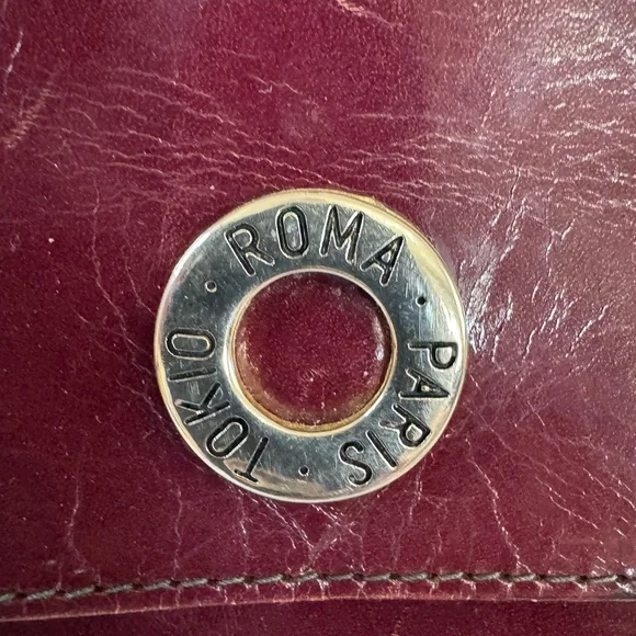 Sorpresa! Made in Italy Genuine Leather Vintage Crossbody - Picture 5 of 16